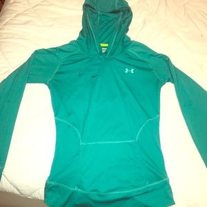 Under armor long sleeve, form fitting workout top